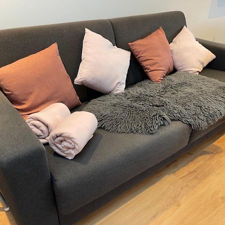 Gemuetliches Und Lichtdurchflutetes Penthouse Mit Sternenhimmelblick, Boxspringbett Und Terrasse - Gute Anbindung An Die Innenstadt Κάσελ Εξωτερικό φωτογραφία